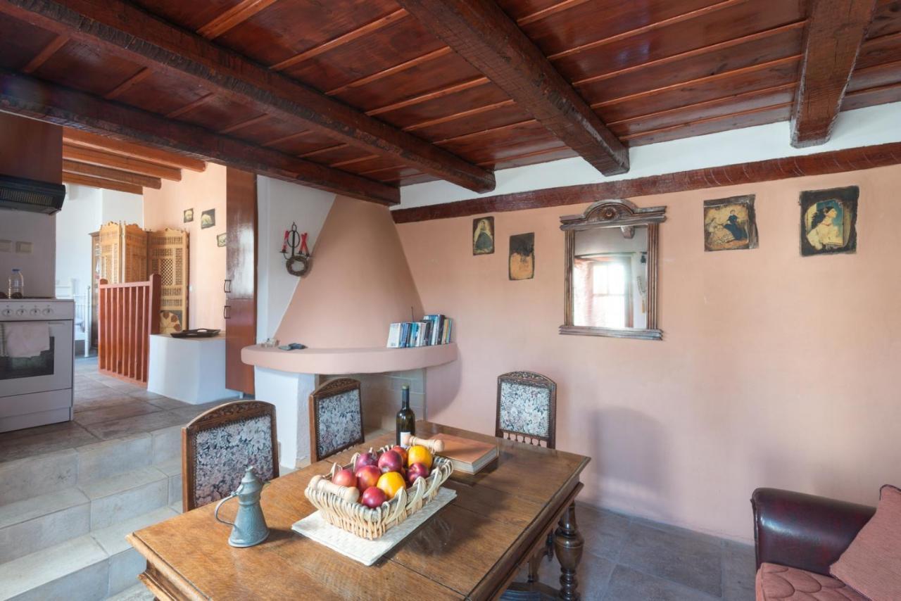 Almond Tree - Elounda Traditional Homes Of Crete Vrouhas Exterior photo